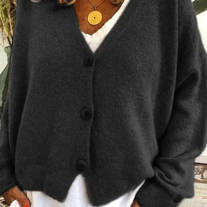 Birgit | Damen Freizeit-Strickjacke mit V-Ausschnitt und Knöpfen
