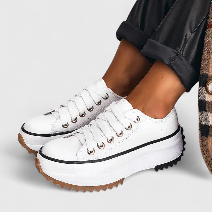 Gudrun | Damen Trendige Sneaker mit Rundspitze