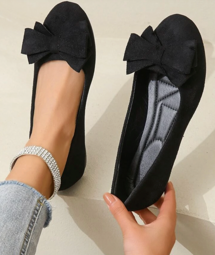 Helga | Bequeme Damen Slipper mit Schleifendetail
