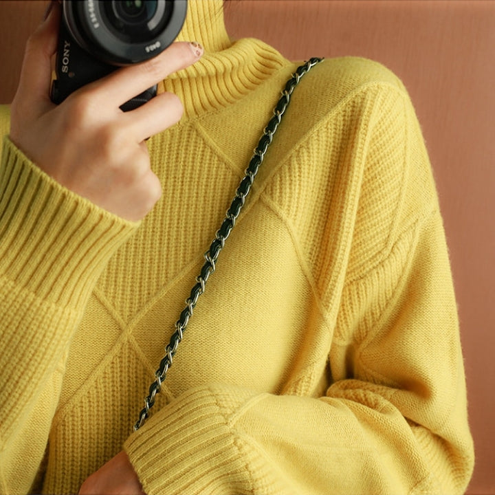 Natalie | Gemütlicher Zopfmuster Rollkragenpullover