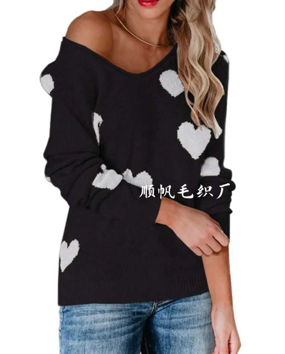 Claudia | Damen-Weihnachtspullover mit Herzmuster