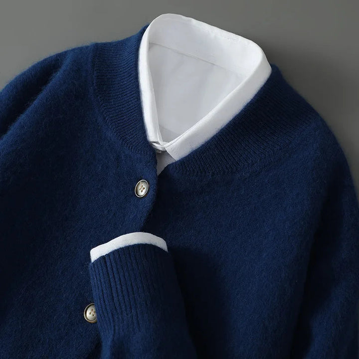 Anke | Damen Weiche Strickjacke mit Knopfleiste vorne