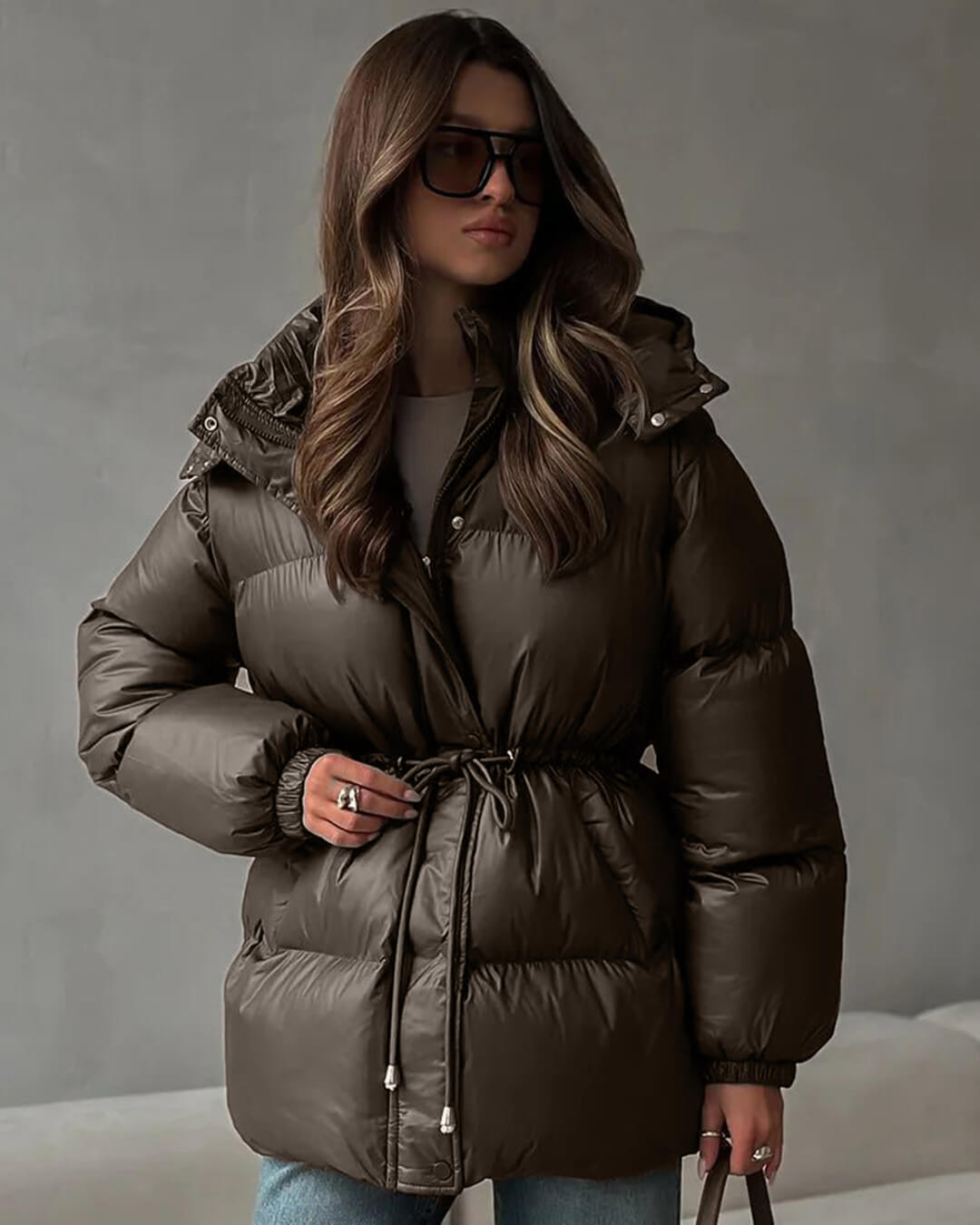 Pauline | Winter-Steppjacke für Damen mit Kordelzug und Glanzfinish