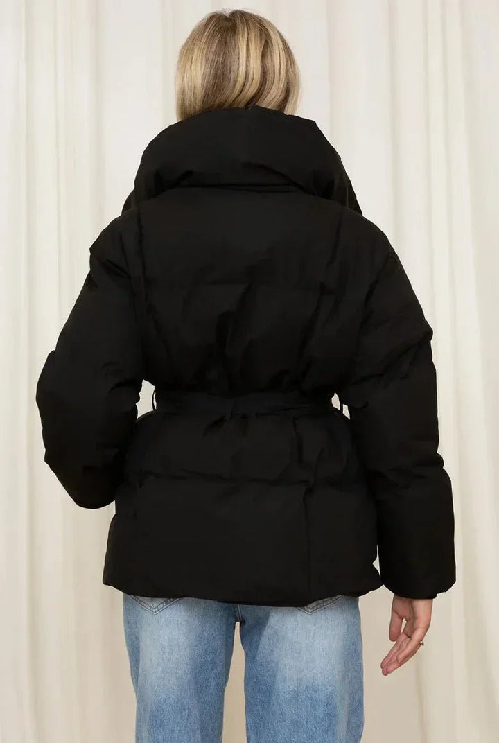 Nadine | Winter-Steppmantel für Damen mit Gürtel