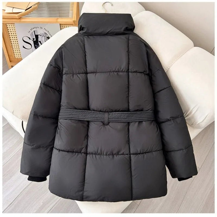 Nadine | Winter-Steppmantel für Damen mit Gürtel