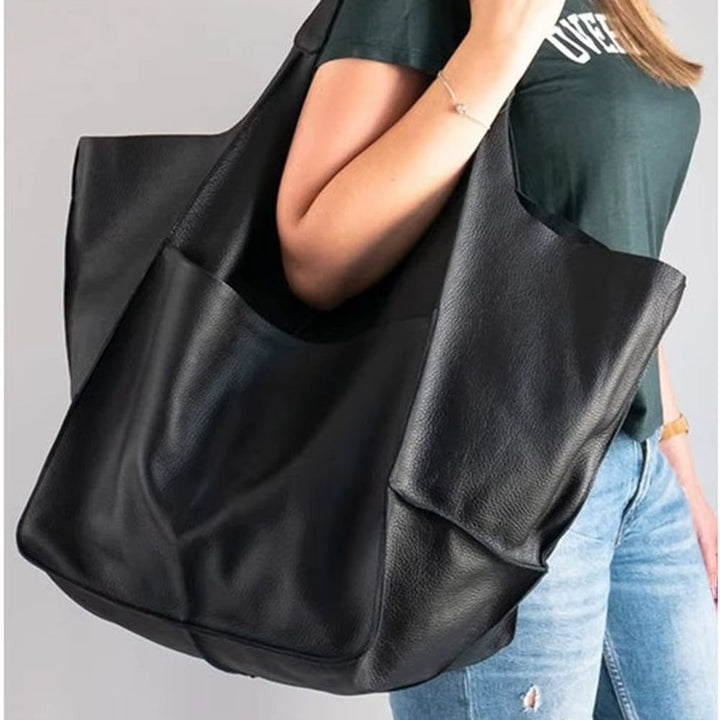 Übergroße Damen Tote Bag aus Veganleder mit Magnetverschluss