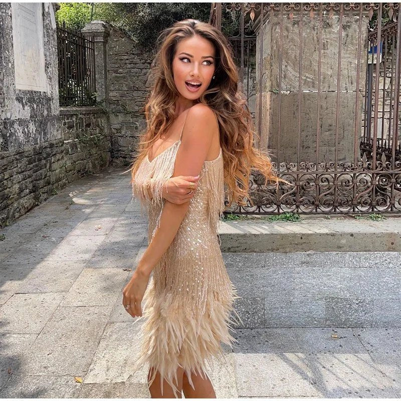 Cocktailkleid Mini Pailletten Träger Bodycon
