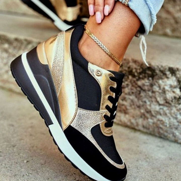 Damen Keilabsatz-Sneaker Schnürer Metallic-Detail Streetwear