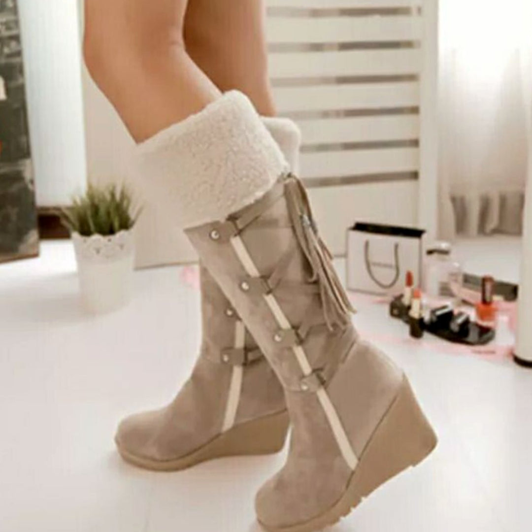 Damen Keilabsatz-Winterstiefel mit Fellumschlag und Schnürung - Beige