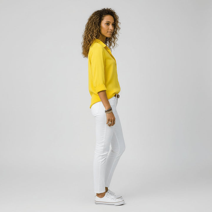 Damen Langarm-Bluse mit Hemdkragen und Knopfleiste in Relaxed Fit