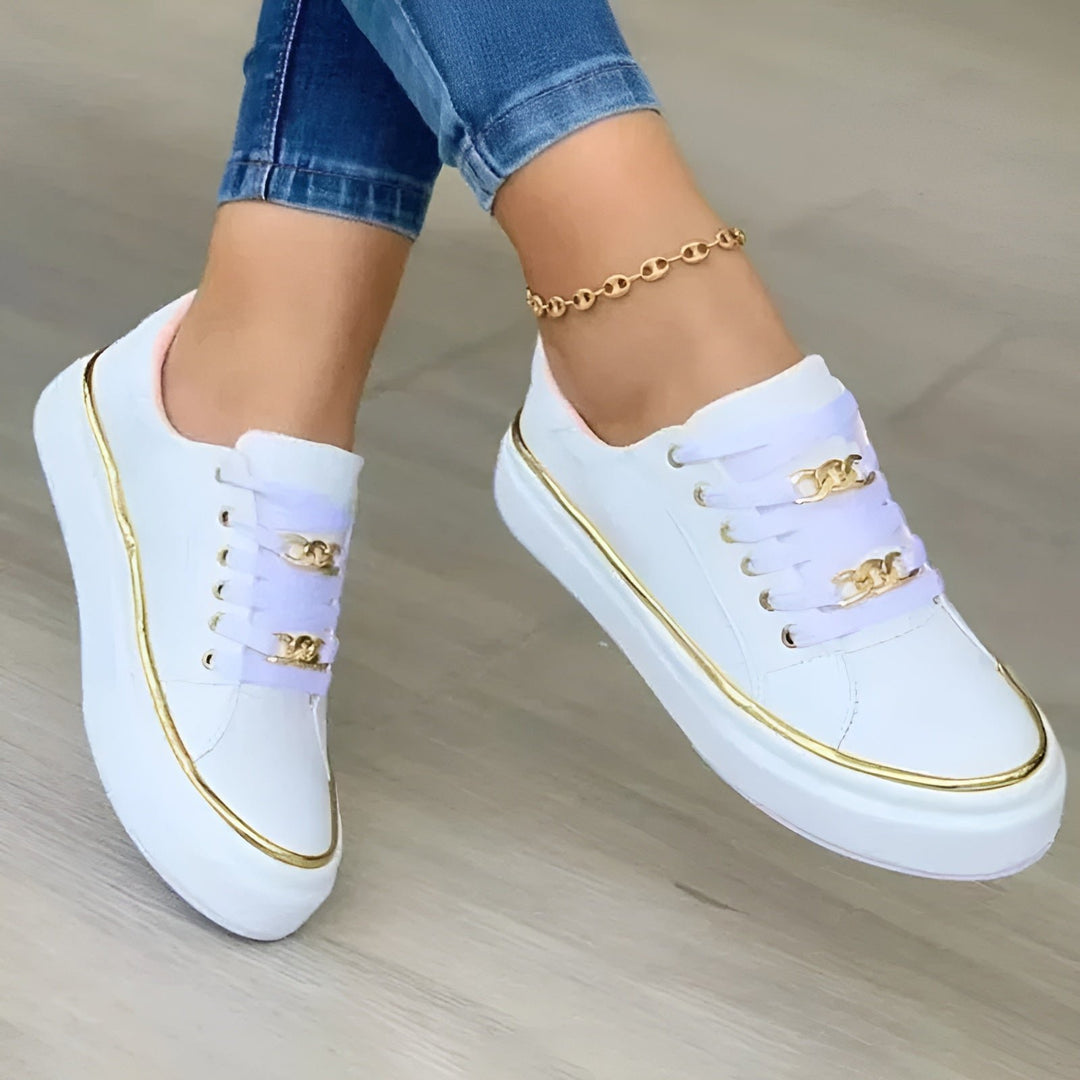 Damen Orthopädische Schnürsenkel-Sneaker Goldketten-Akzente - White (almost sold out!)