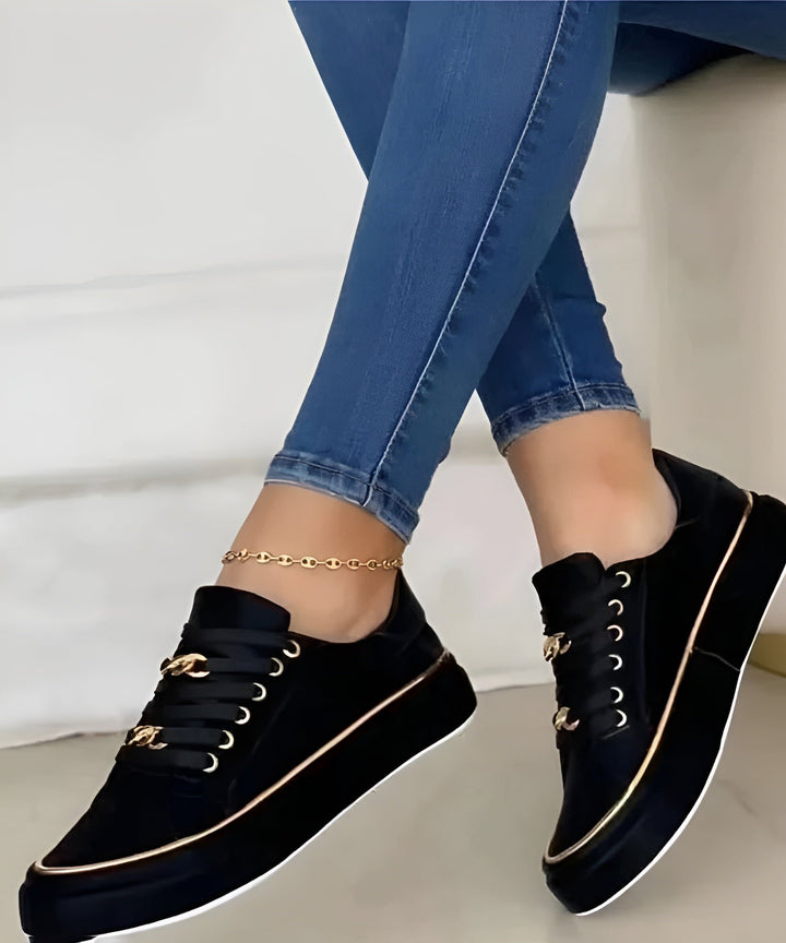 Damen Orthopädische Schnürsenkel-Sneaker Goldketten-Akzente - Black (almost sold out!)
