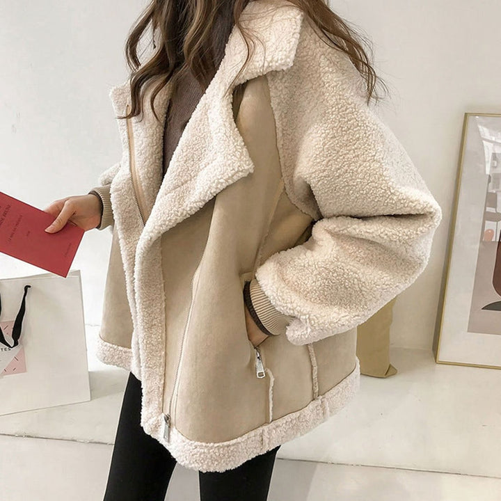 Damen Oversized Kunstlammfell Jacke aus weichem Faux-Shearling - Beige
