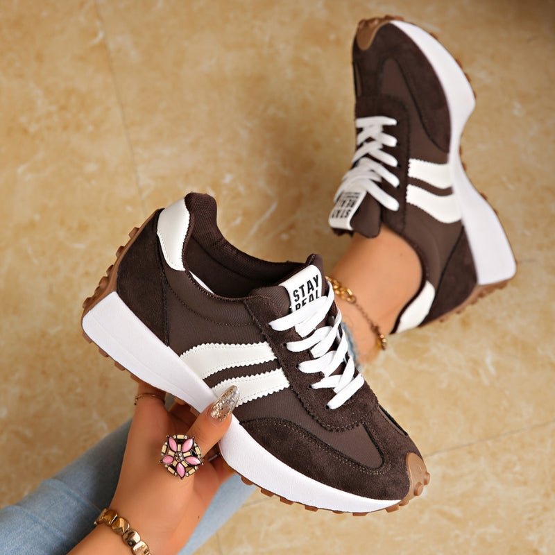Damen Retro Platform Chunky Sneaker mit Schnürung - Brown
