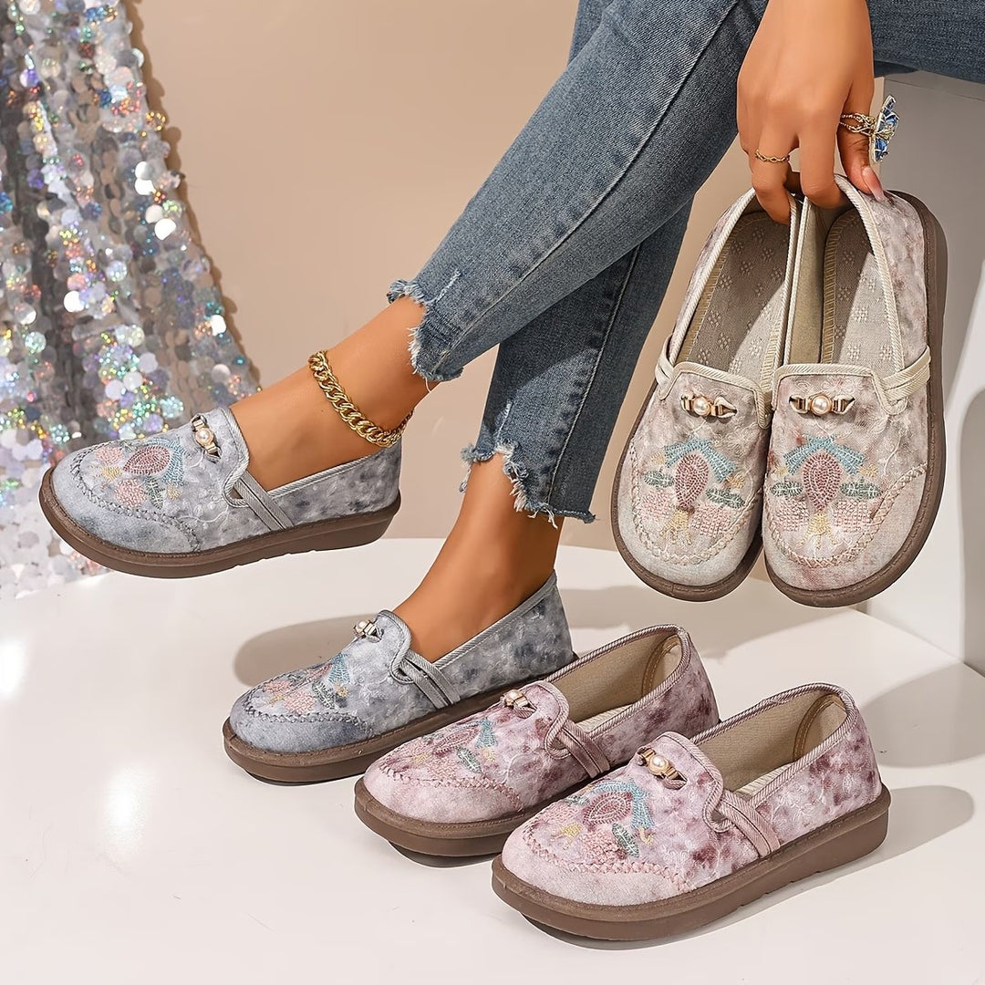 Damen Slipper Blumenstickerei Perlendetails
