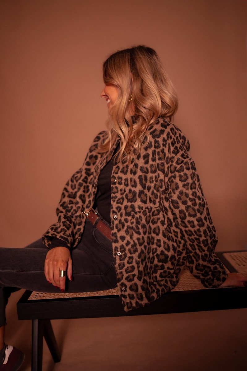 Damen Steppjacke Oversized Leopardenmuster Druckknopf