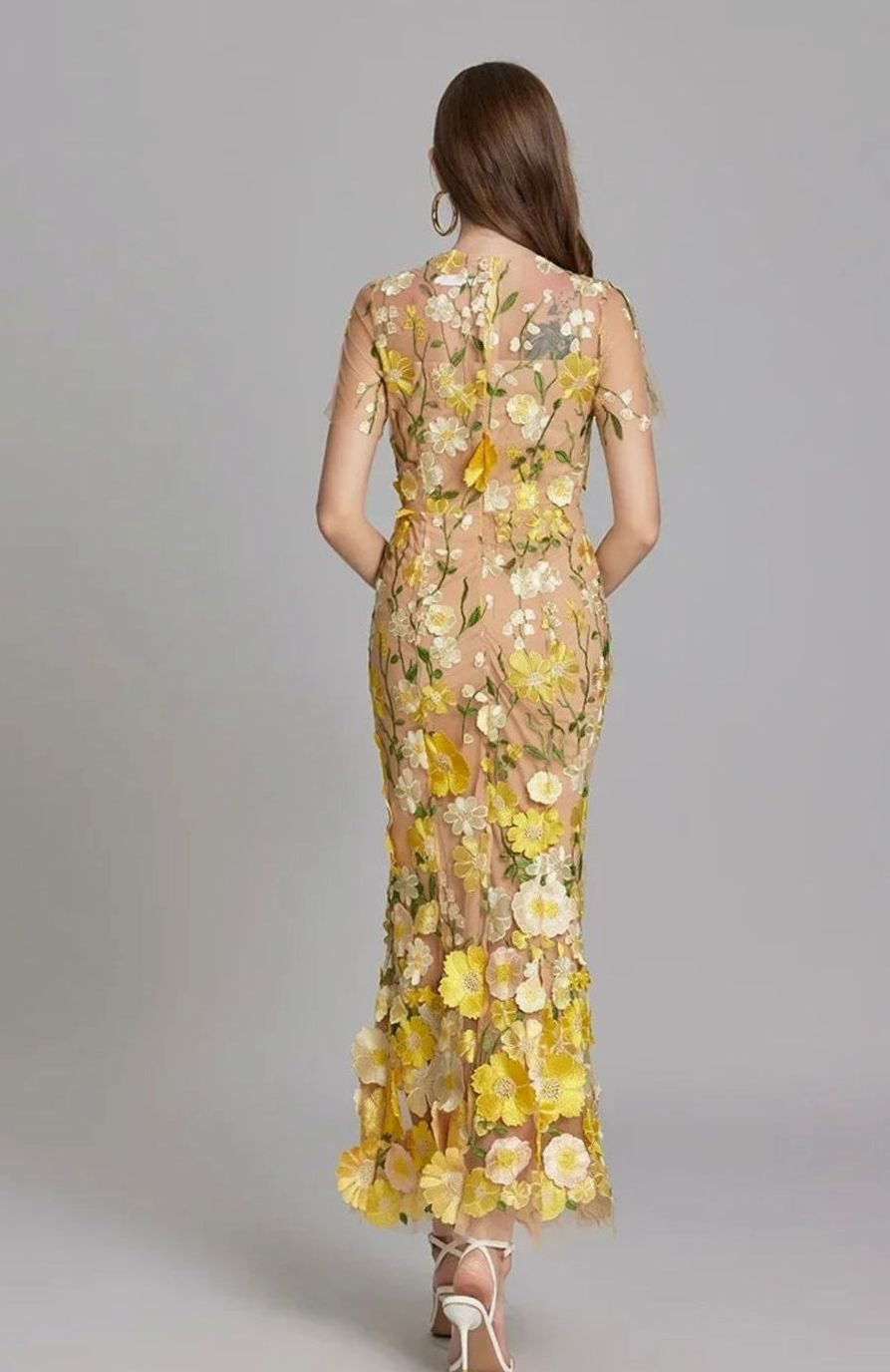 Damen Transparentes Maxikleid mit Blumenstickerei Figurbetonter Schnitt
