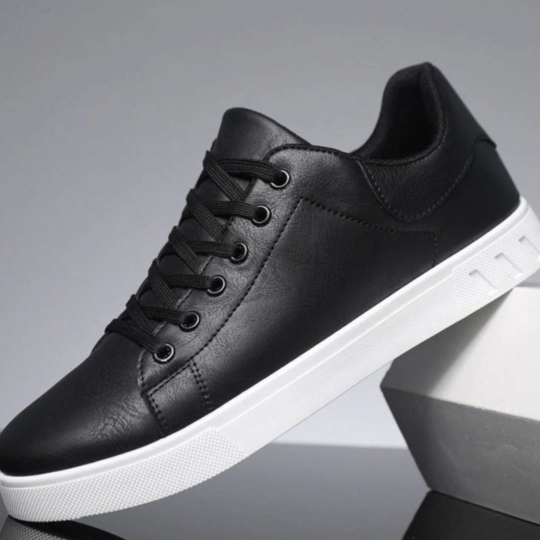 Herren Freizeit-Sneaker mit Schnürung Kunstleder Low-Top - Schwarz