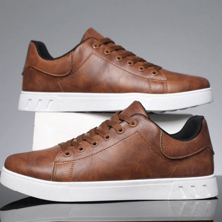 Herren Freizeit-Sneaker mit Schnürung Kunstleder Low-Top - Braun