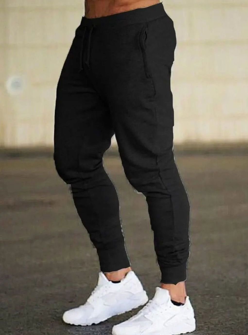 Herren Jogginghose mit Kordelzug Slim-Fit Sweatpants - Schwarz