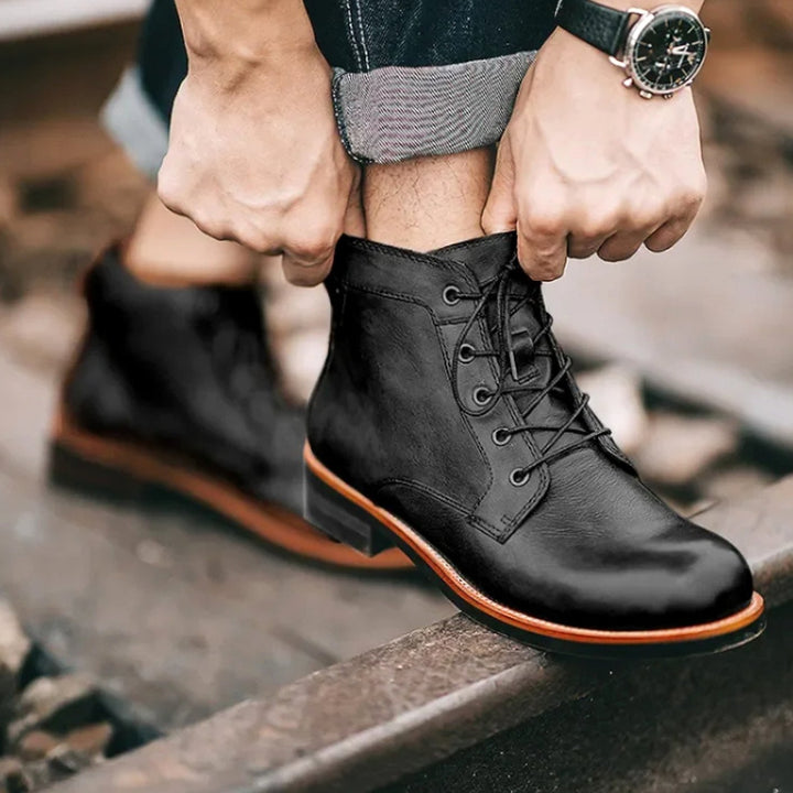 Herren Knöchelhohe Schnür-Stiefeletten aus robustem Lederimitat