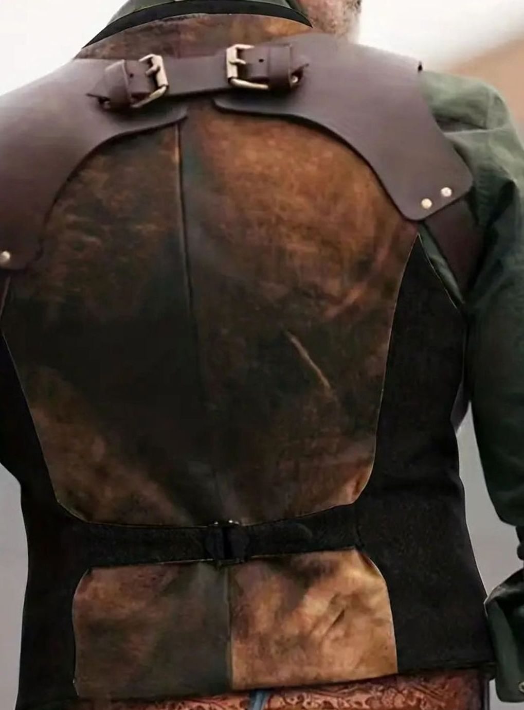 Herren Vintage-Weste mit Schnallenriemen und Knöpfen