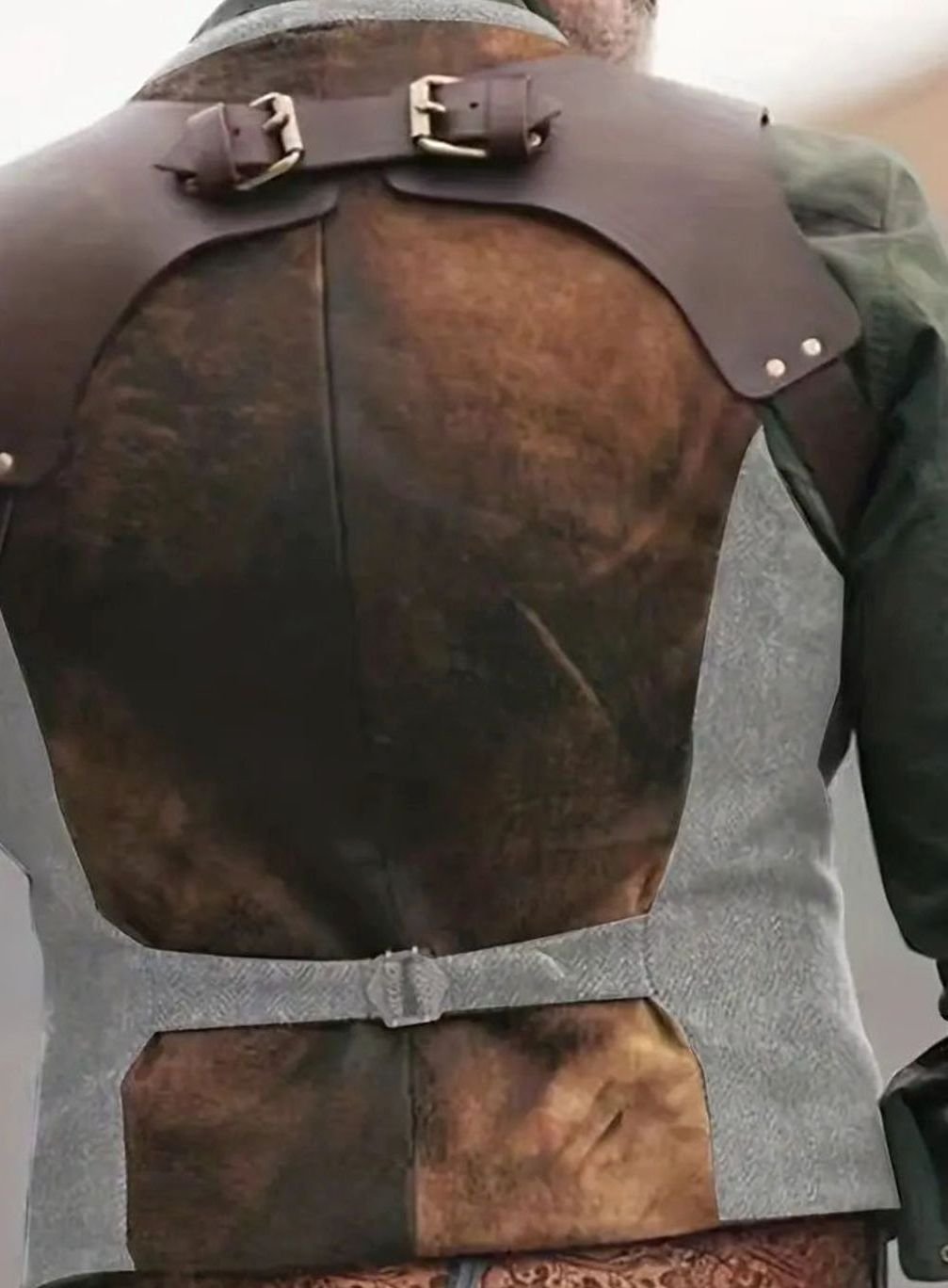 Herren Vintage-Weste mit Schnallenriemen und Knöpfen