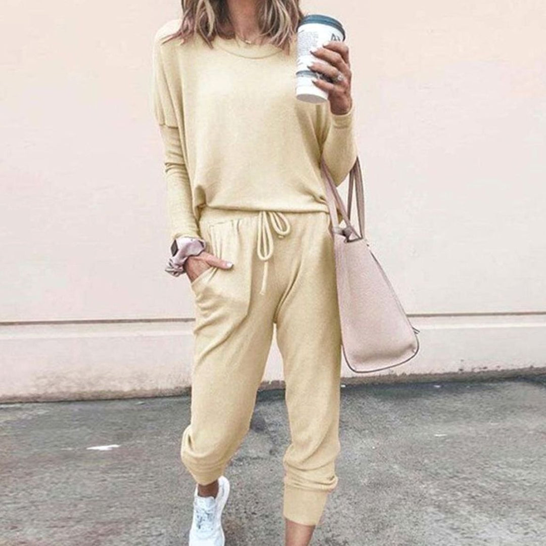 Lässiges Lounge Set für Damen mit Rundhals Langarmshirt Jogginghose - Gelb