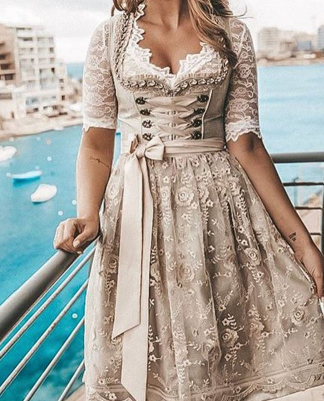 Oktoberfest Dirndl Trachtenkleid mit Spitzenschürze Damen