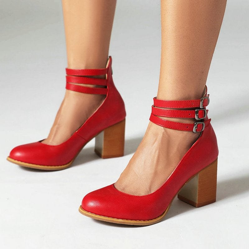 Pumps Dreifach Schnallen Blockabsatz Leder Optik - Red