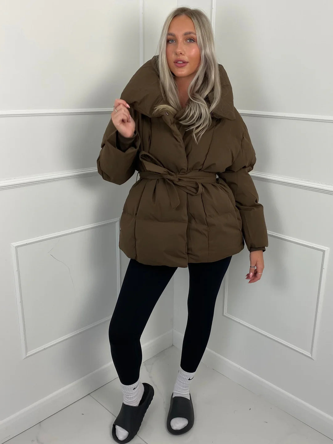 Nadine | Winter-Steppmantel für Damen mit Gürtel