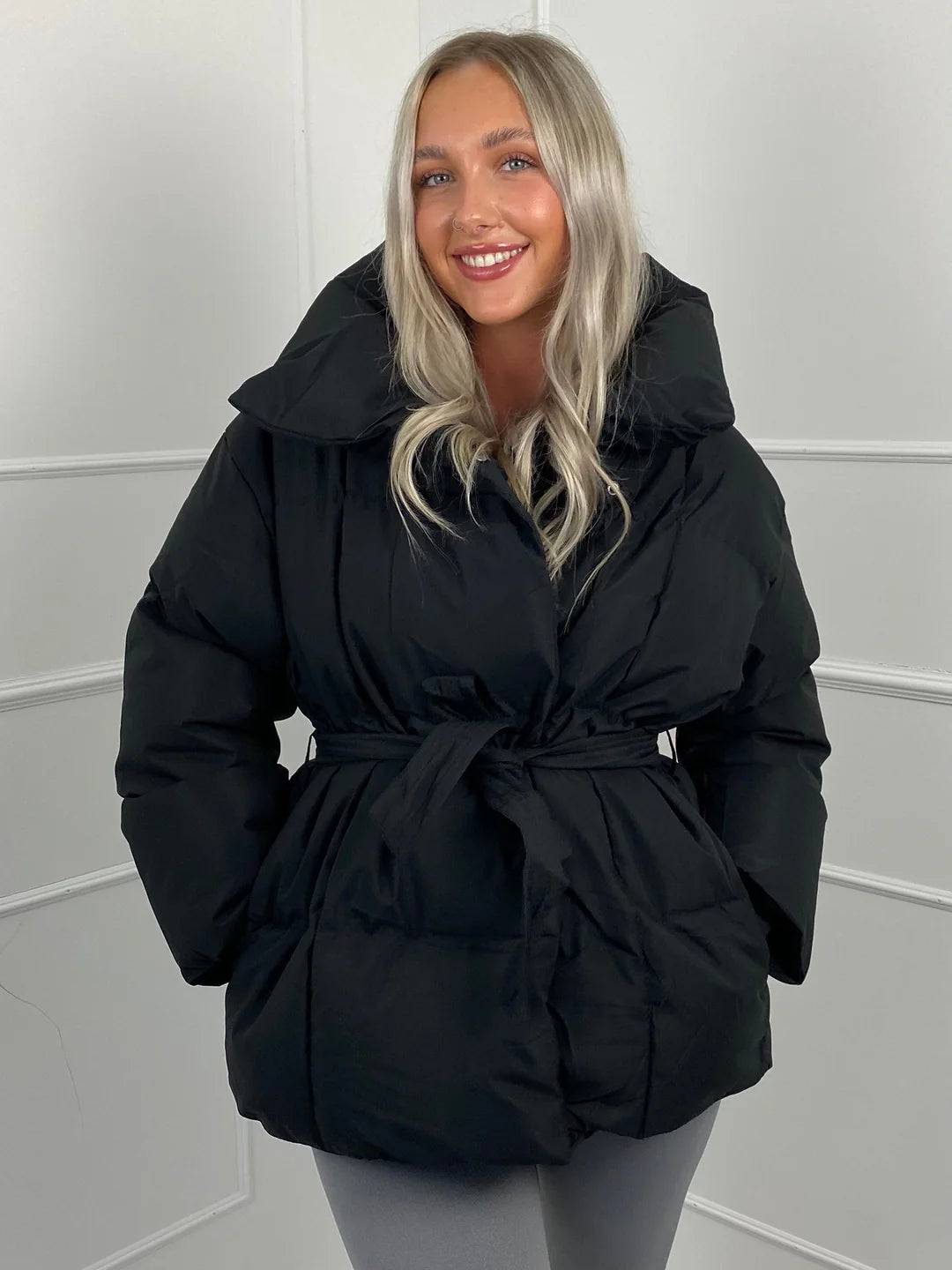 Nadine | Winter-Steppmantel für Damen mit Gürtel