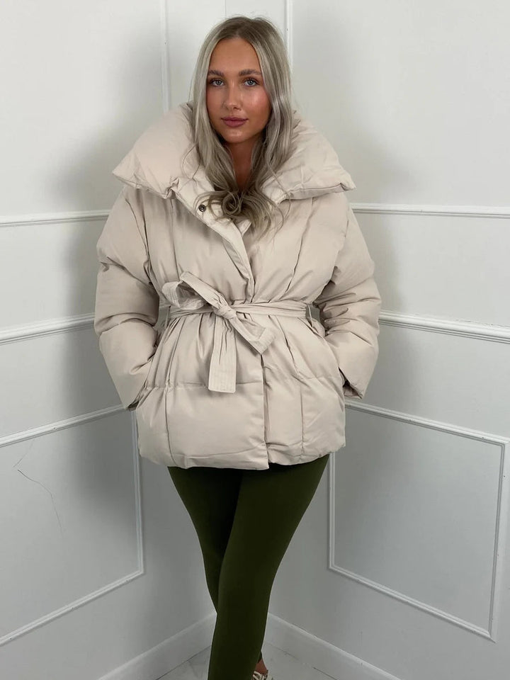 Nadine | Winter-Steppmantel für Damen mit Gürtel